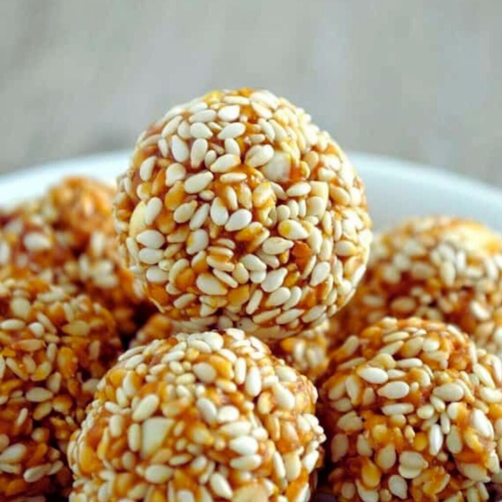 benefits of til laddu