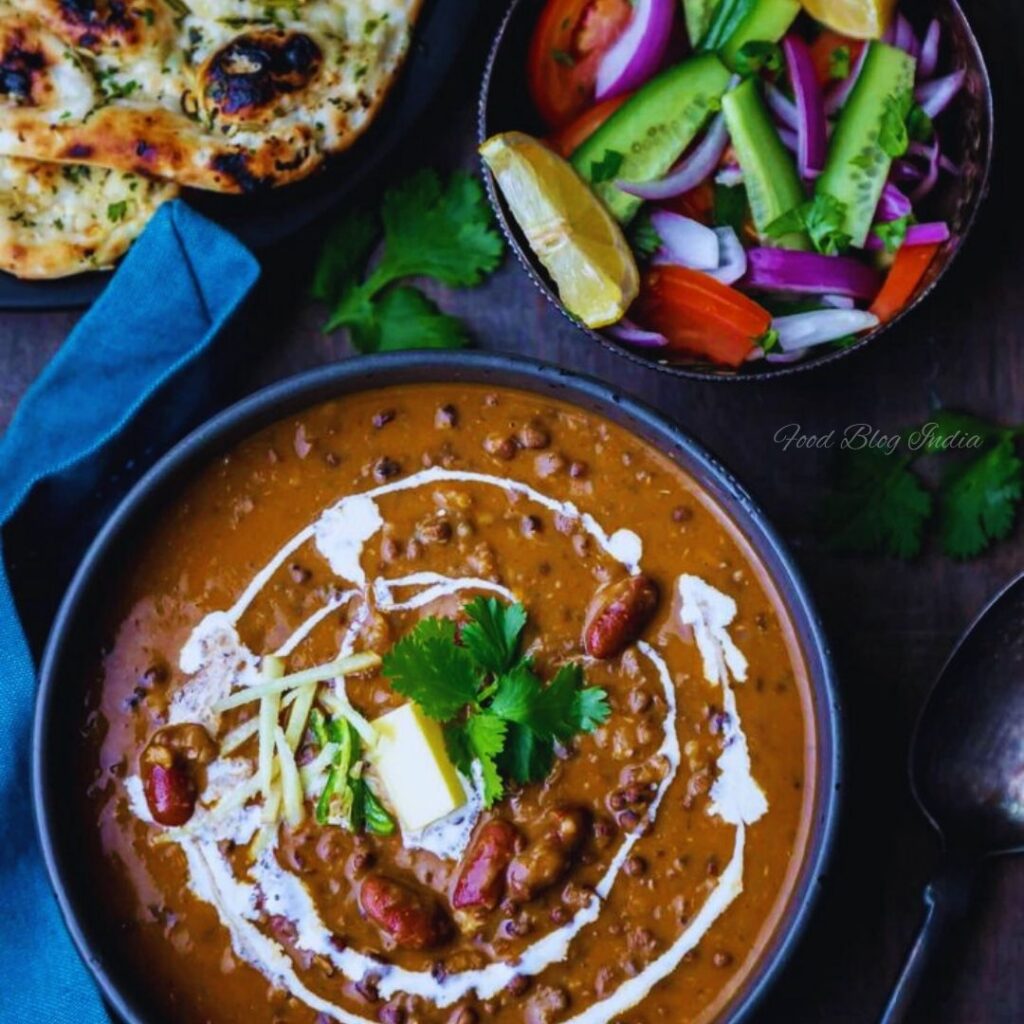 dal makhani serving 